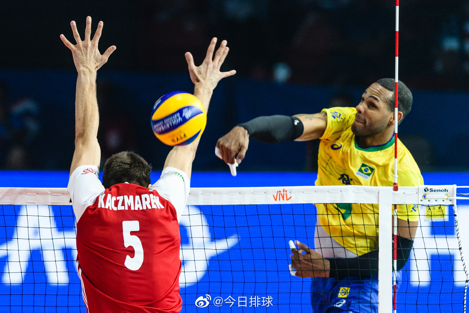 世界杯2026-波兰队横扫韩国队，林高远扛起全队