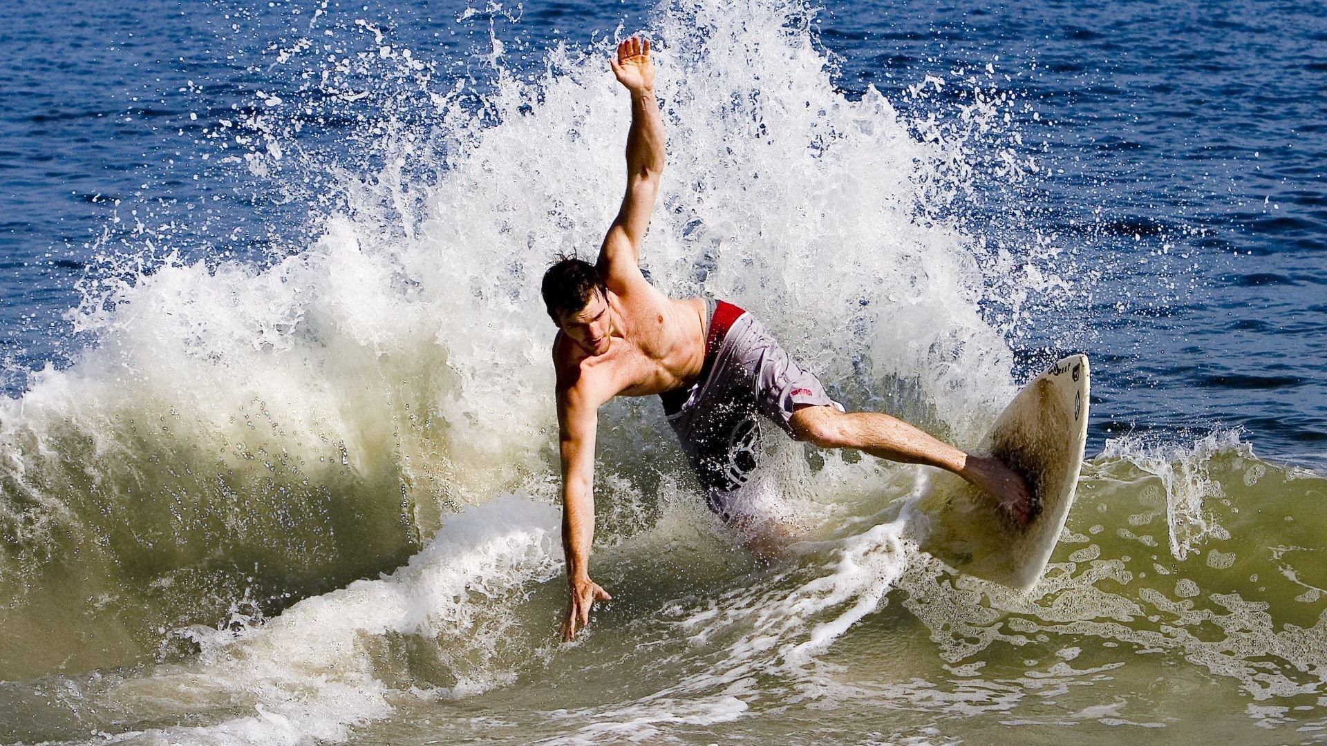 武切维奇，当老鹰的利爪撕碎奇才的魔法