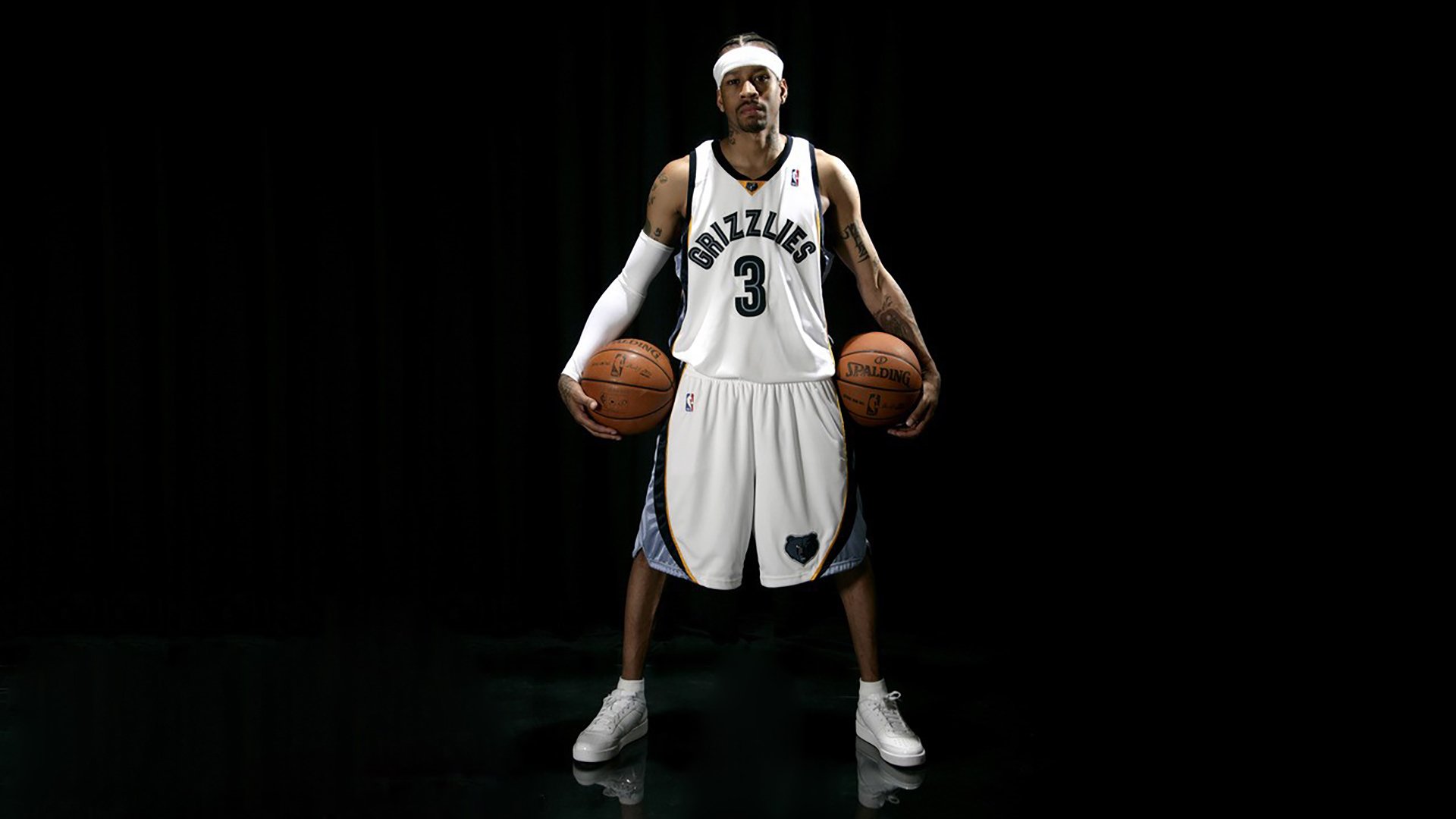 西亚卡姆致命一击，新疆队险胜太阳，悬念提前终结