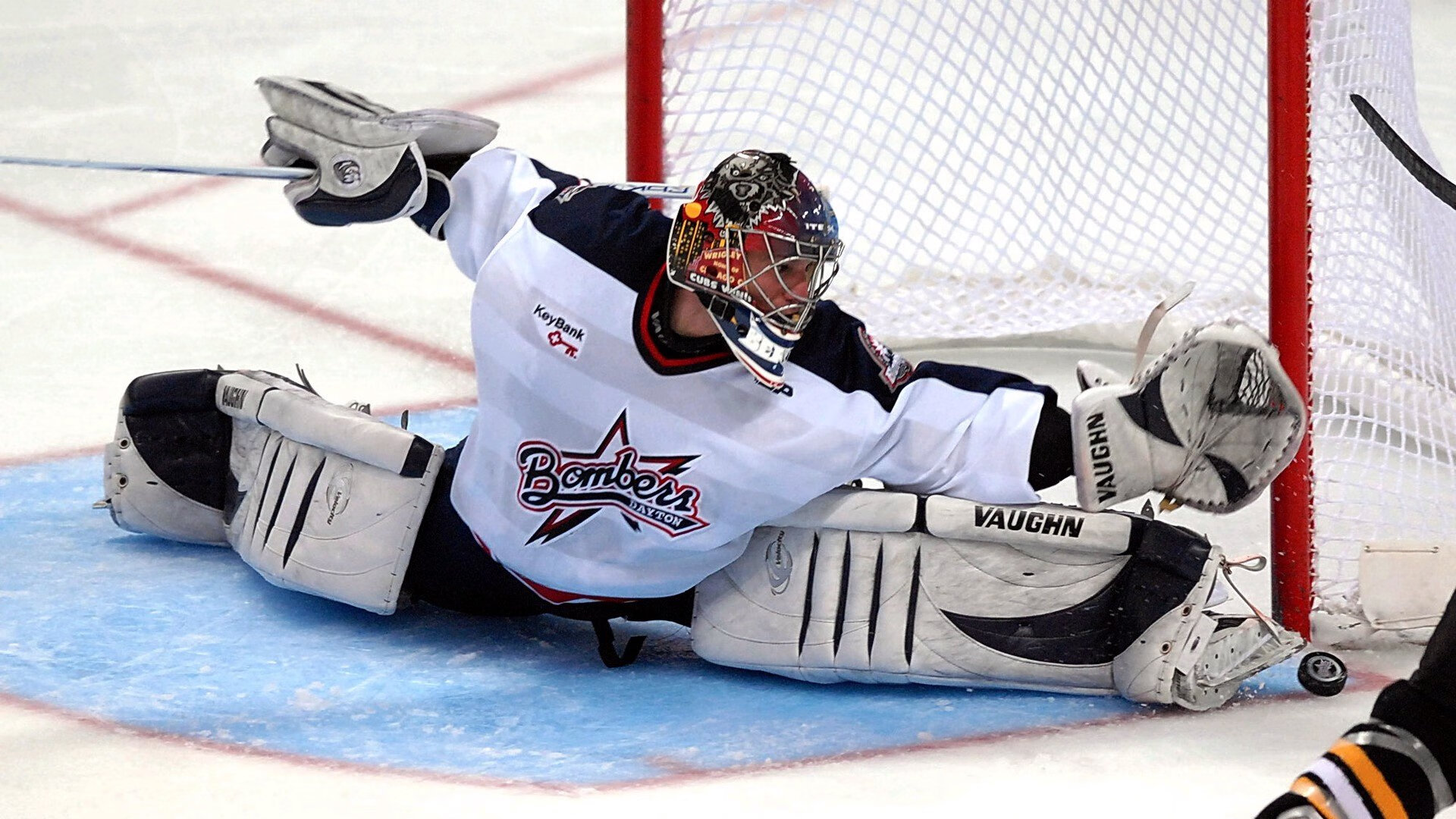 世界杯2026-布罗佐维奇铁腰擎天，哥伦比亚闪电战未竟—2026世界杯A组首轮上演冰与火对决